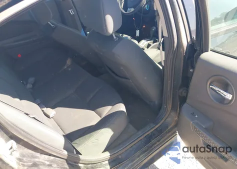 2004 Pontiac Grand Prix Gt1 z USA, uszkodzony, nr VIN 2G2WP522141282827